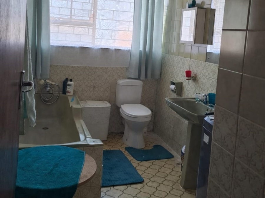 To Let 3 Bedroom Property for Rent in Bedelia Free State